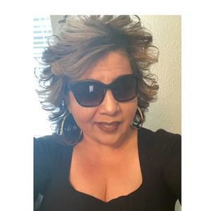 Meet your Posher, Mona